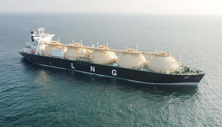 pakistan-to-face-gas-crisis-to-not-buy-pricey-lng-for-24