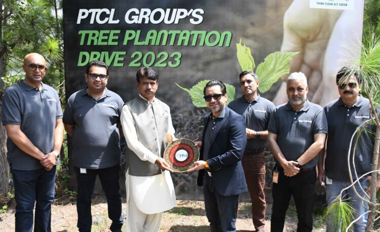 ptcl-partners-with-pha-to-plant-trees-at-murree-expressway