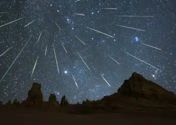 This weekend UAE can see spectacular 100 meteors per hour