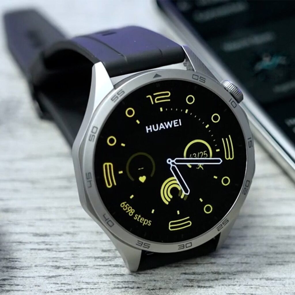 Huawei-watch-gt4-offers-long-battery-life-smart-tracking