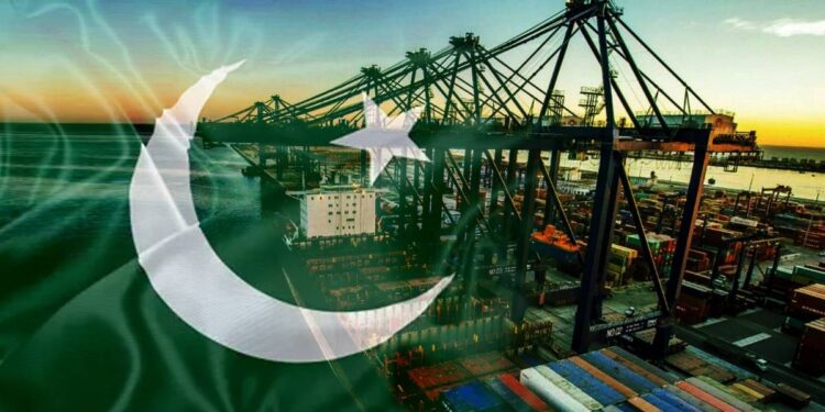 pakistans-trade-surplus-increased-by-30-in-aug