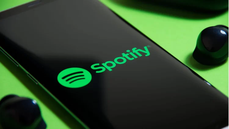 spotify-will-possibly-offer-free-audiobooks-for-its-users