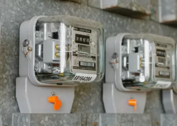to-reduce-electricity-prices-energy-minister-reveals-plan
