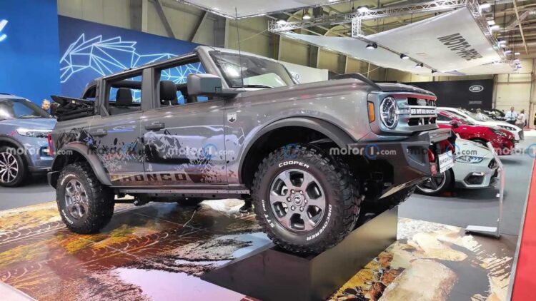 the-ford-bronco-2024-makes-its-debut-in-chinas-auto-market