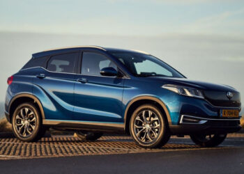 dfsks-seres-3-electric-car-soon-to-be-launched-in-pakistan