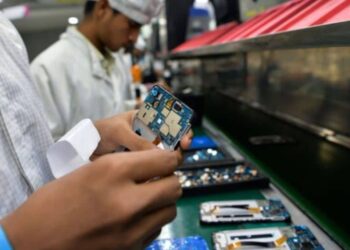govt-is-making-a-new-policy-for-mobile-phones-manufacturing