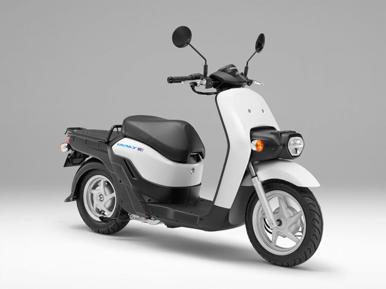 honda-unveils-its-1st-electric-bike-benly-e-in-pakistan
