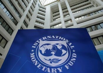 imf-ready-to-review-next-tranche-of-700-mn-of-paks-bailout