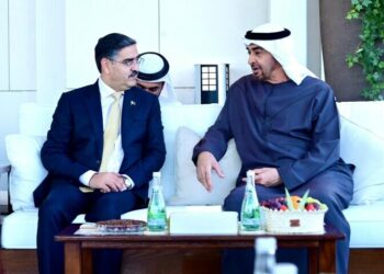 pakistan-and-uae-signs-multi-billion-dollars-investment-mous