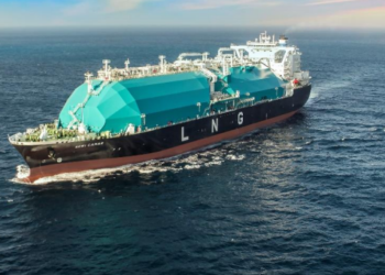 pakistan-wants-to-buy-an-extra-lng-cargo-to-cater-gas-dearth