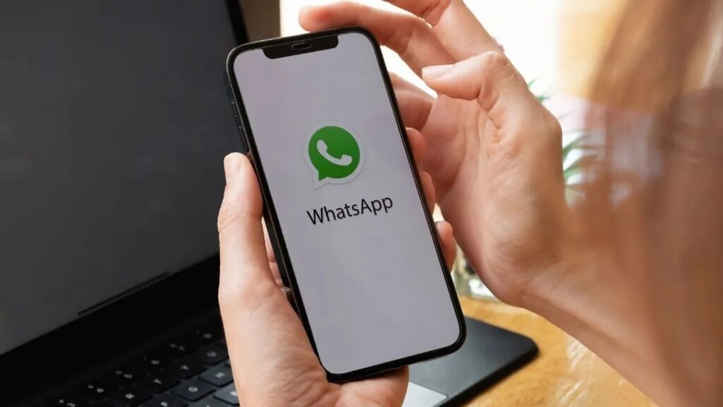 Whatsapp-soon-to-reveal-email-verification-feature