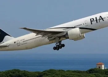 2-more-pia-crew-members-escaped-in-toronto-canada