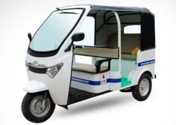 electric-rickshaw-launched-in-punjab-for-eco-friendly-nature