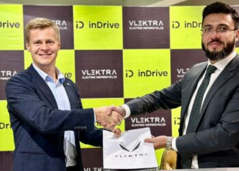 indrive-becomes-1st-firm-to-add-evs-into-its-fleet-in-pak