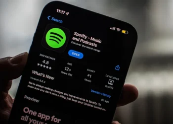 spotify-will-introduce-in-app-purchases-on-iphone