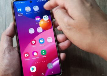 samsung-fixes-dull-looking-display-issue-on-galaxy-phones