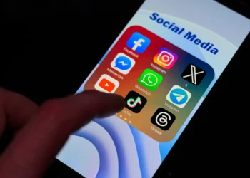 usa-passed-bill-that-bans-anyone-under-16-using-social-media