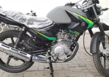 yamaha-provides-markhor-inspired-sticker-for-the-ybr125g