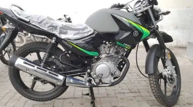 yamaha-provides-markhor-inspired-sticker-for-the-ybr125g