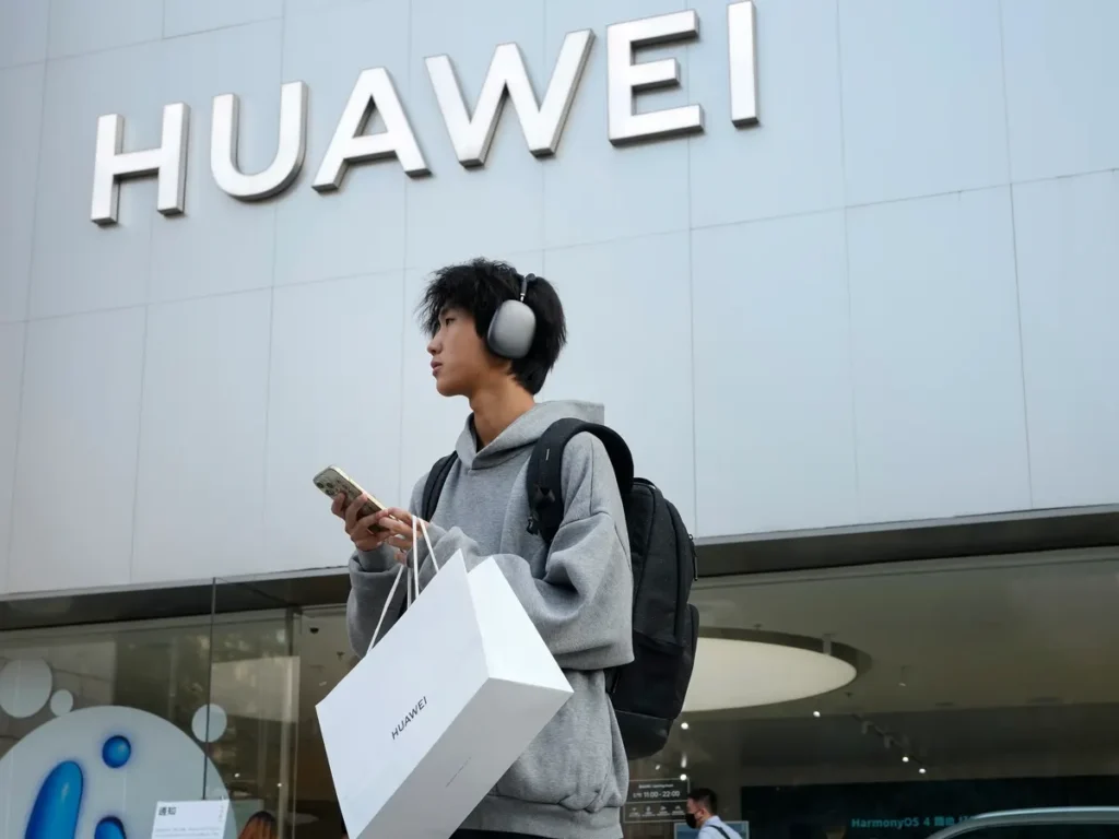 huawei-noticed-its-fastest-growth-in-four-years-in-2023