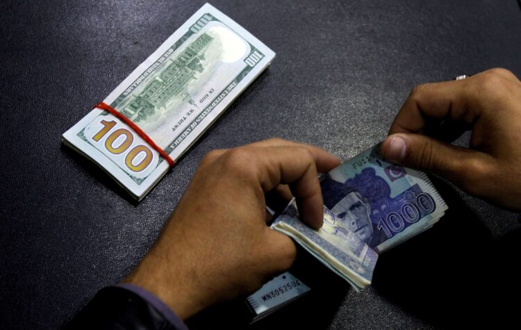 pakistani-rupee-loses-value-against-us