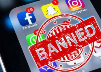 senate-to-consider-banning-all-social-media-in-pakistan