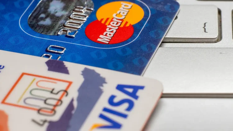 visa-and-mastercard-reach-30bn-settlement-over-card-fees