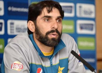 misbah-ul-haq-talks-out-on-pakistans-t20i-captaincy-shift