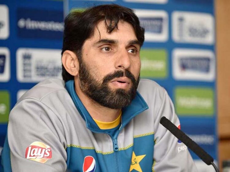misbah-ul-haq-talks-out-on-pakistans-t20i-captaincy-shift