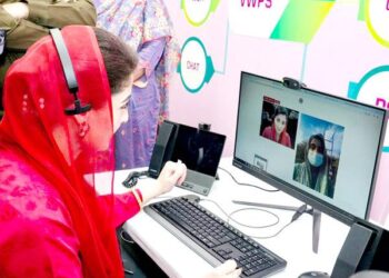 punjab-begins-pakistans-only-virtual-womens-police-station