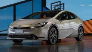 toyota-recalls-130000-prius-units-due-to-big-safety-risk