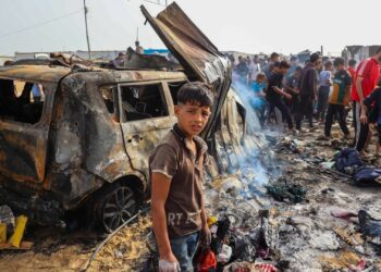 45 people killed in Gaza after Israel's airstrike ignites fire