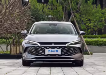 byd-offers-two-hybrid-cars-with-an-range-of-over-2100-km