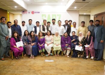 lahores-air-quality-drops-as-environmental-concerns-soar