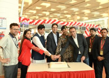 fly-jinnah-marks-its-first-flight-to-muscat