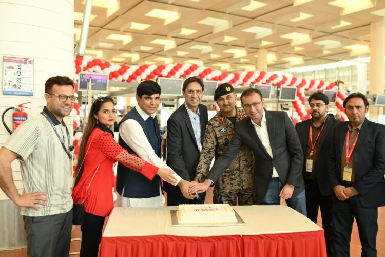 fly-jinnah-marks-its-first-flight-to-muscat