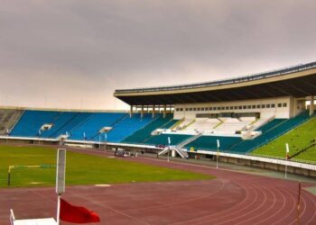 jinnah-stadium-lights-fall-short-of-fifa-standards