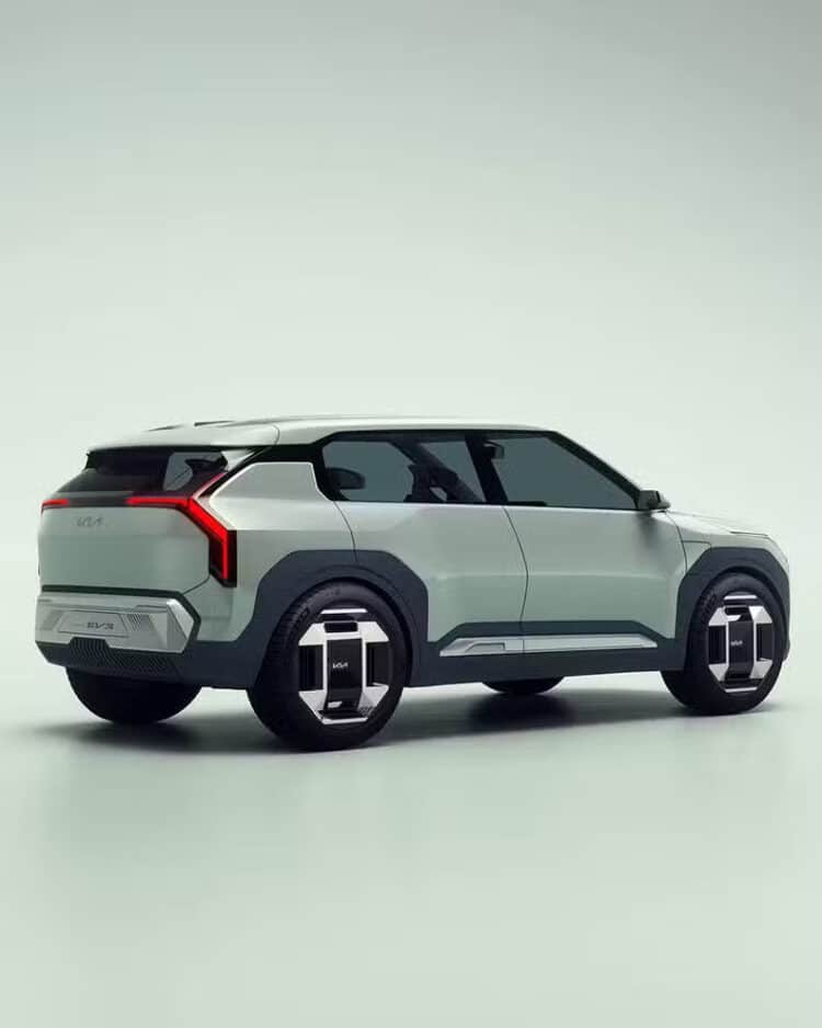 kia-will-unveil-its-compact-ev3-suv-this-month
