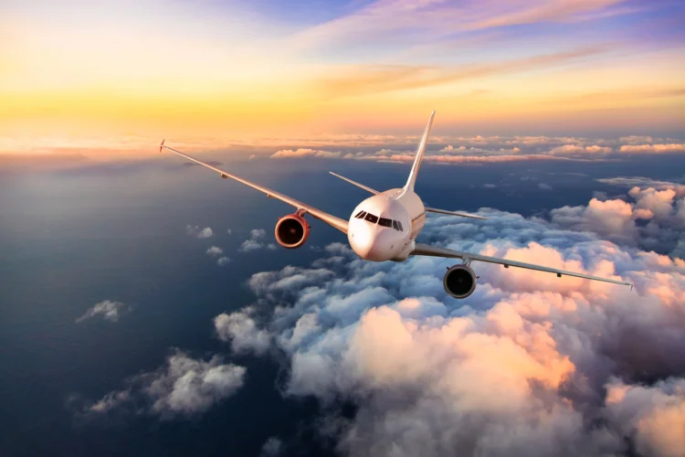 Miracle in Islamabad - private planes avoid collision