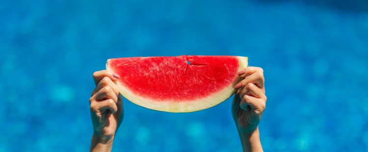 Hot weather diet to hydrate smart and eat right