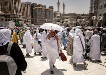 hajj-2024-begins-as-over-1-5mn-pilgrims-arrive-in-saudi