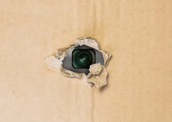Lahore beauty parlor hidden camera secrets are out