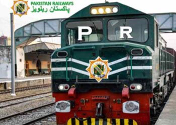 pak-railways-announces-sensational-train-on-the-summer-break