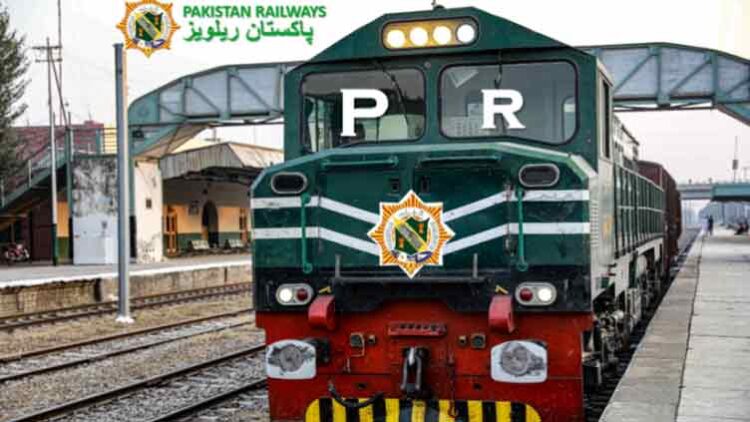 pak-railways-announces-sensational-train-on-the-summer-break