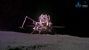 Chinas-moon-probe-here-on-earth-with-big-samples