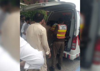 Horrific big bomb explosion in Mardan kills three people