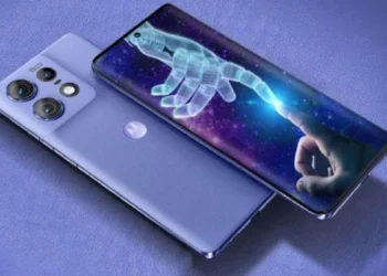 in-india-motorola-edge-50-pro-offer-new-specs