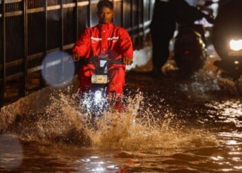 Monumental-300mm-of-devastating-rainfall-out-in-Mumbai