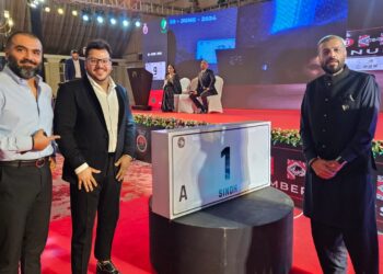 Sindh sells plate A1 for the highest jaw-dropping amount