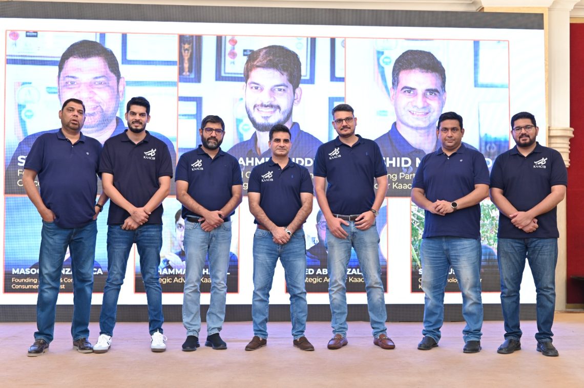 Hukum Janab joins Kaacib, breakthrough to the blue collar industry ...